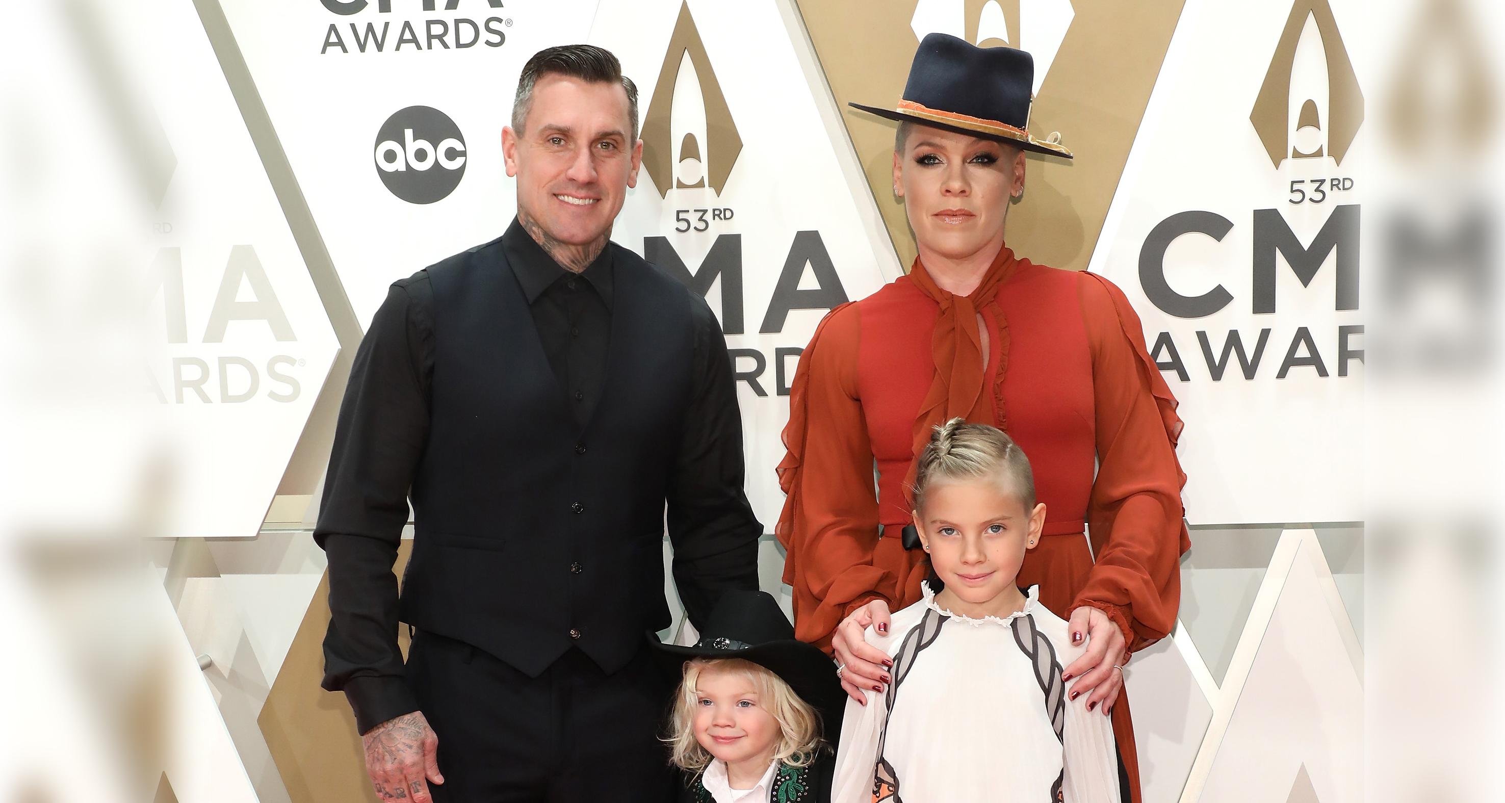 pink family cmas