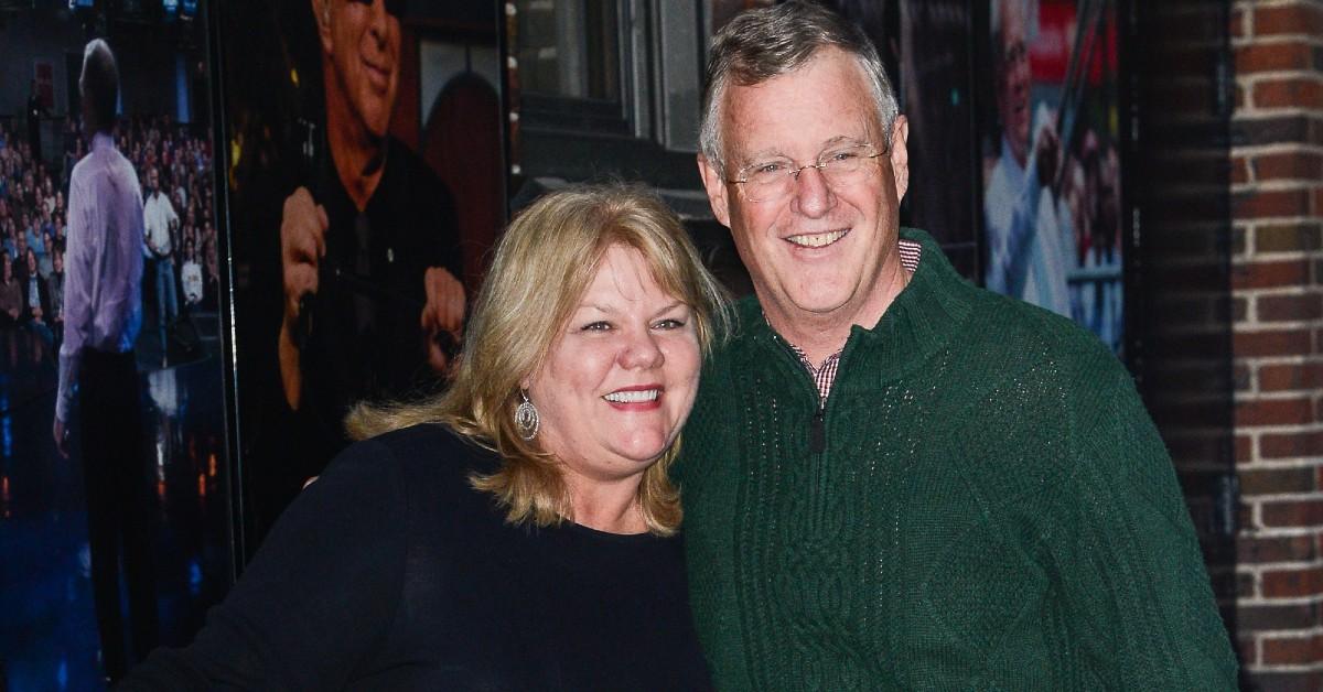 Taylor Swift parents Celebrates 35th Wedding Anniversary as Daughter ...