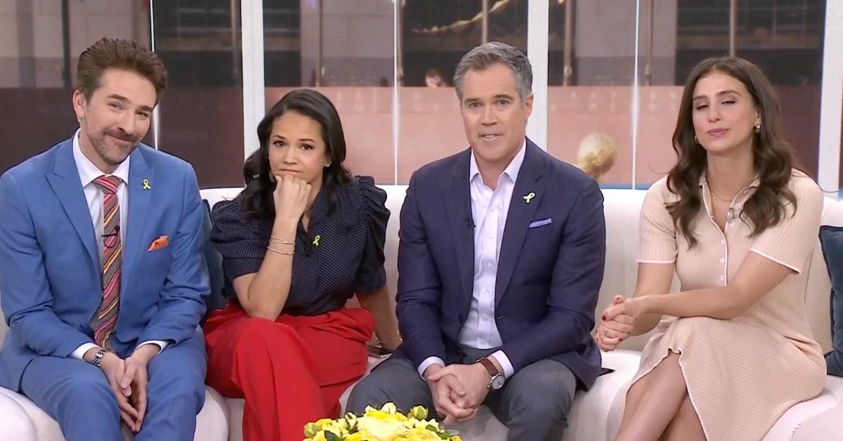 Peter Alexander announces on-air that he's leaving the 'TODAY' show.