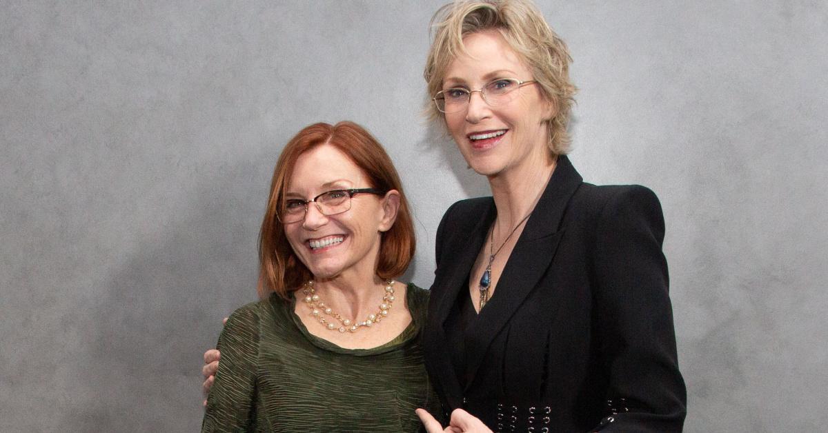 Jane Lynch Wife ‘Weakest Link’ Host Raves About Jennifer Cheyne