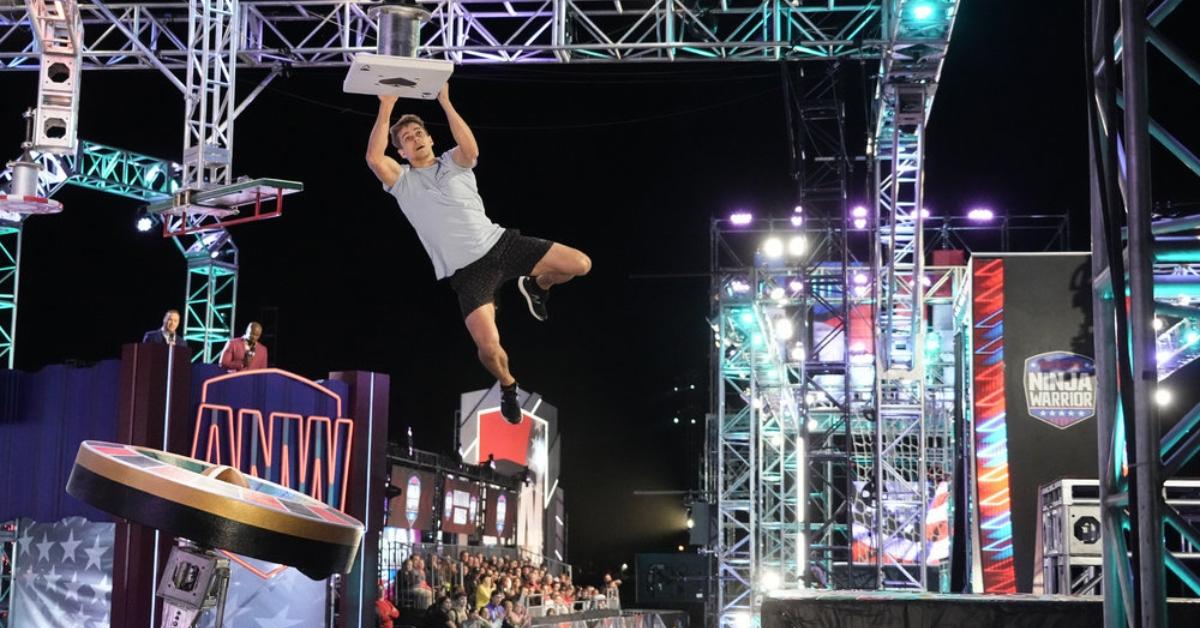 Caleb Bergstrom completes the Gambler on American Ninja Warrior