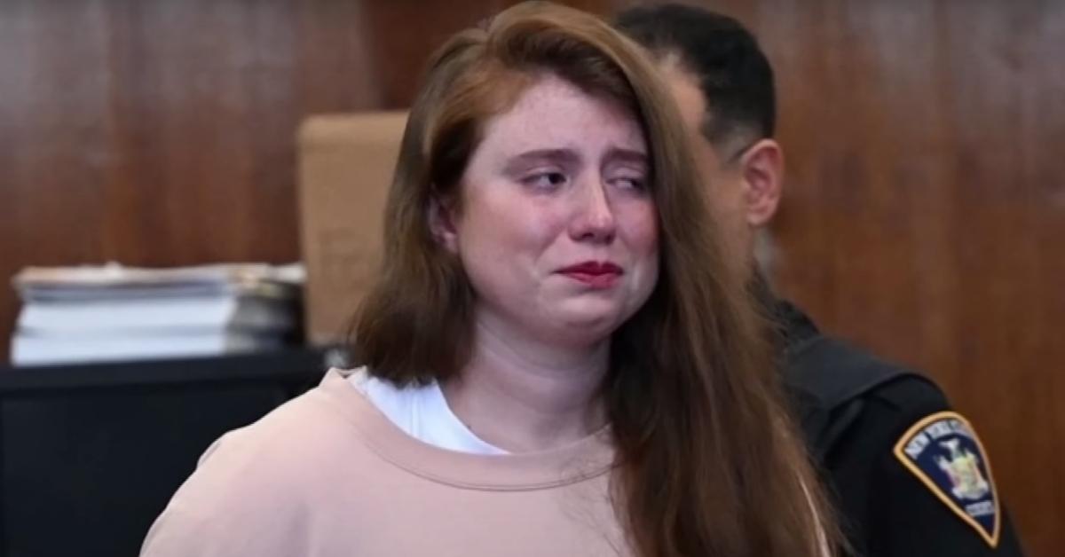 Lauren Pazienza crying in court