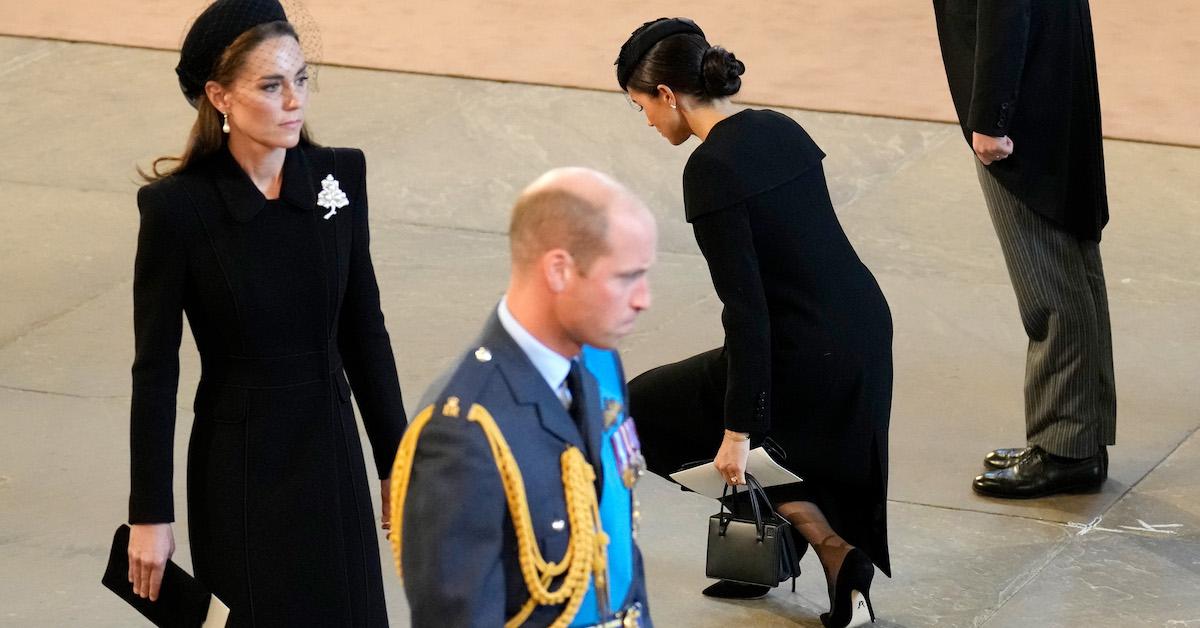 Meghan curtsying at the Queen's funeral