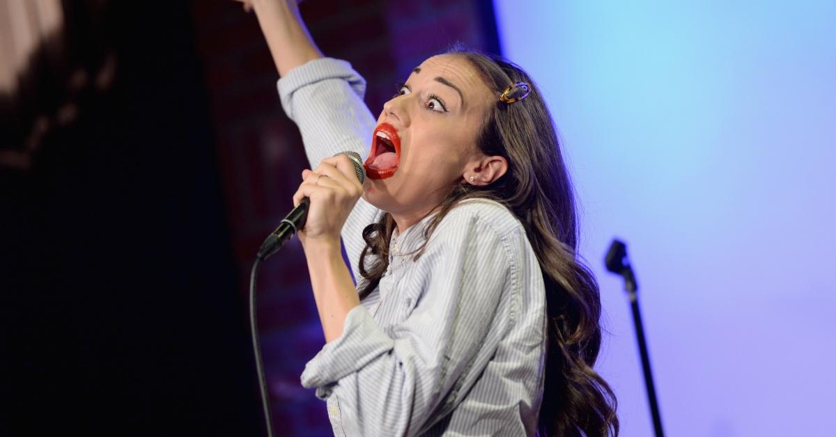 colleen ballinger as miranda sings