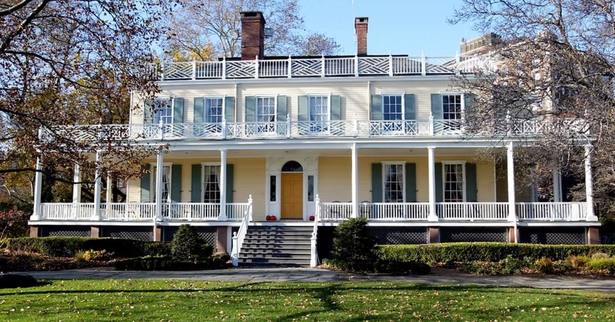 A Look Inside Gracie Mansion Shows Why It's So Historic