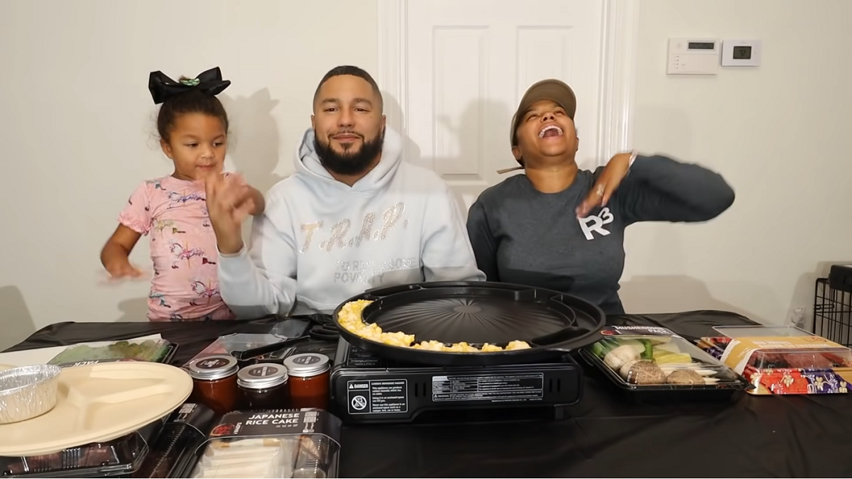 Cheyenne and Zach with daughter Ryder