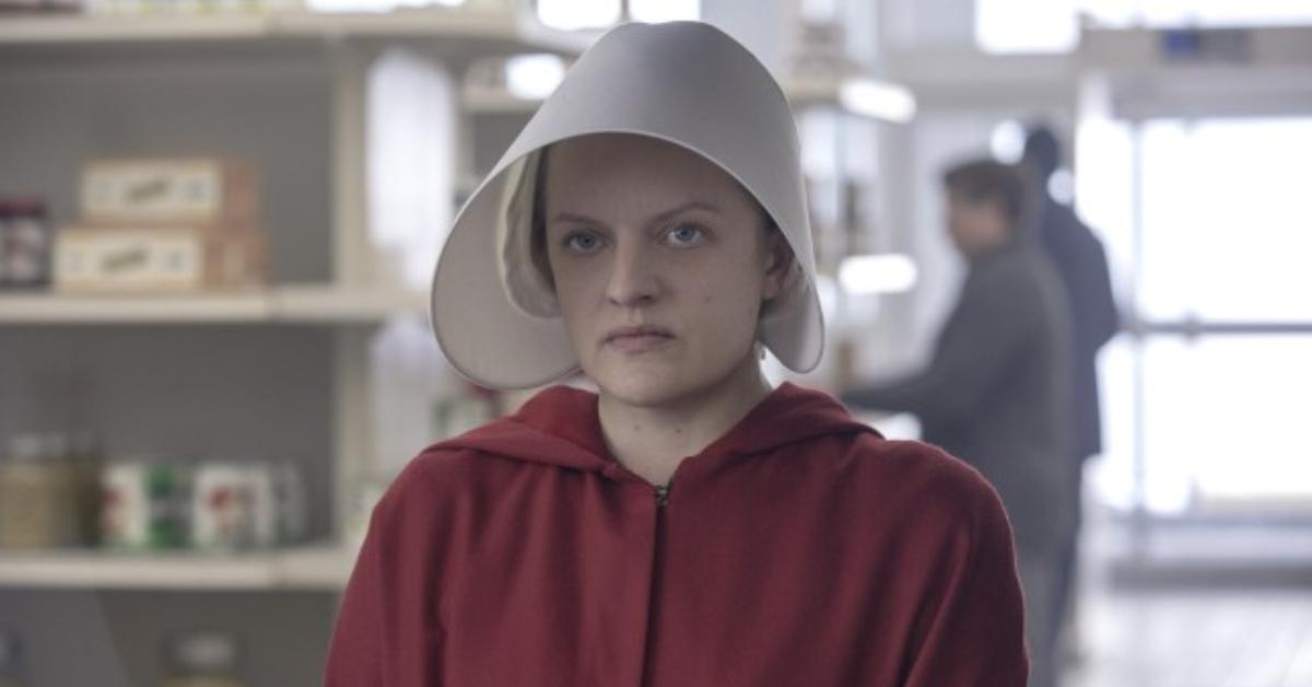 elisabeth moss handmaids tale