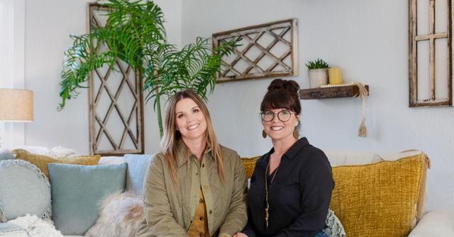 Lyndsay Lamb and Leslie Davis