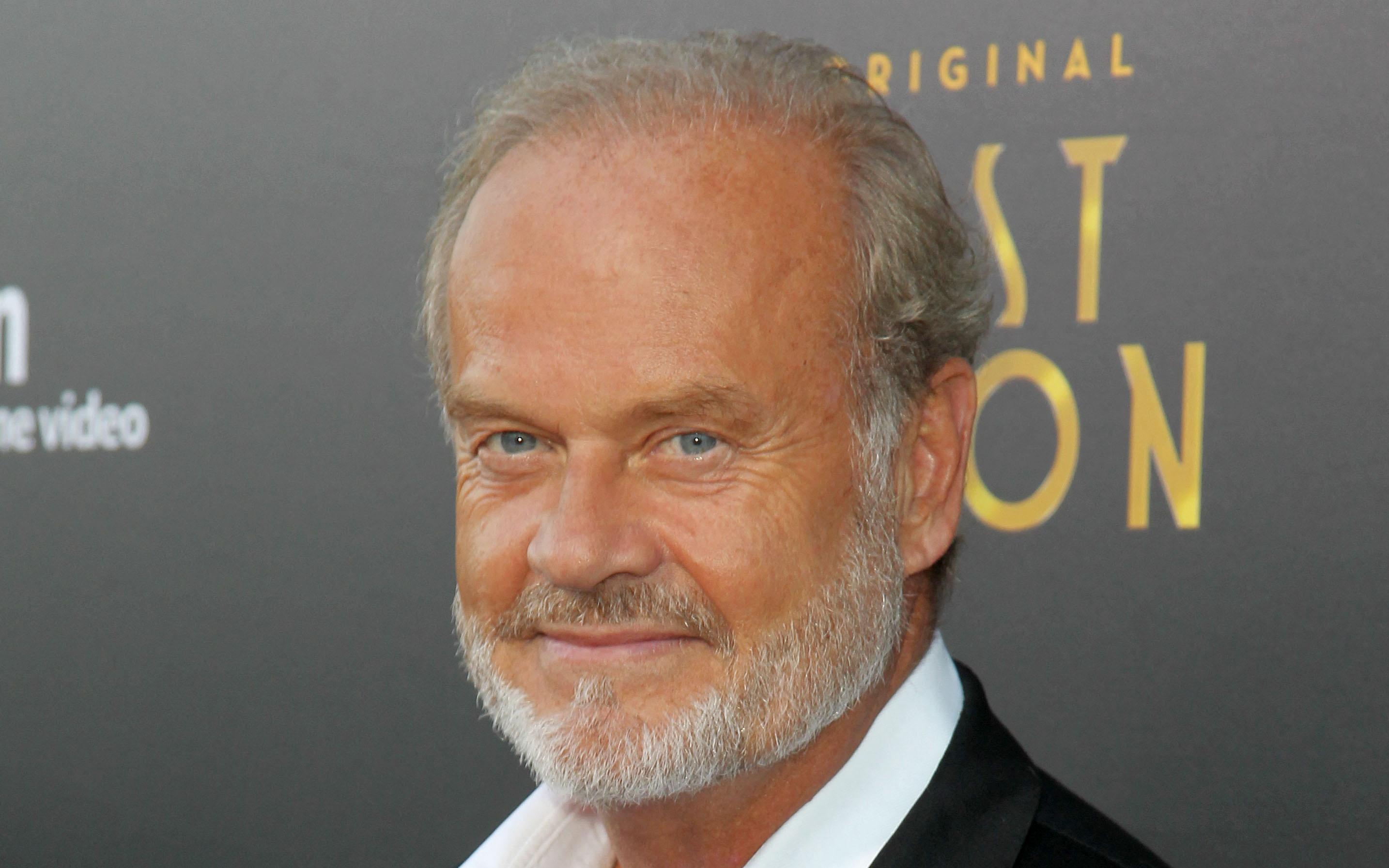 kelsey-grammer-red-carpet