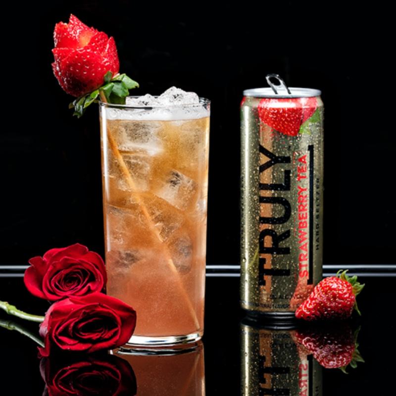 Truly Strawberry Iced Tea Valentine’s Day cocktail 