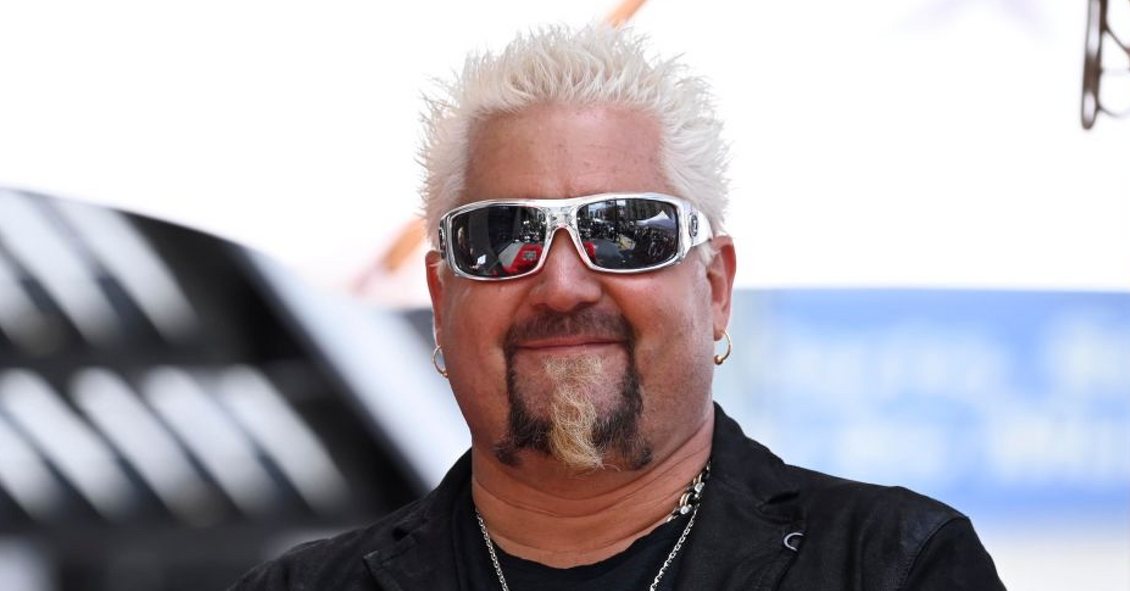 guy fieri sister died        
        <figure class=