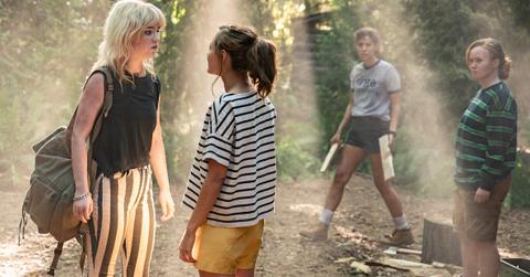 yellowjackets topic page