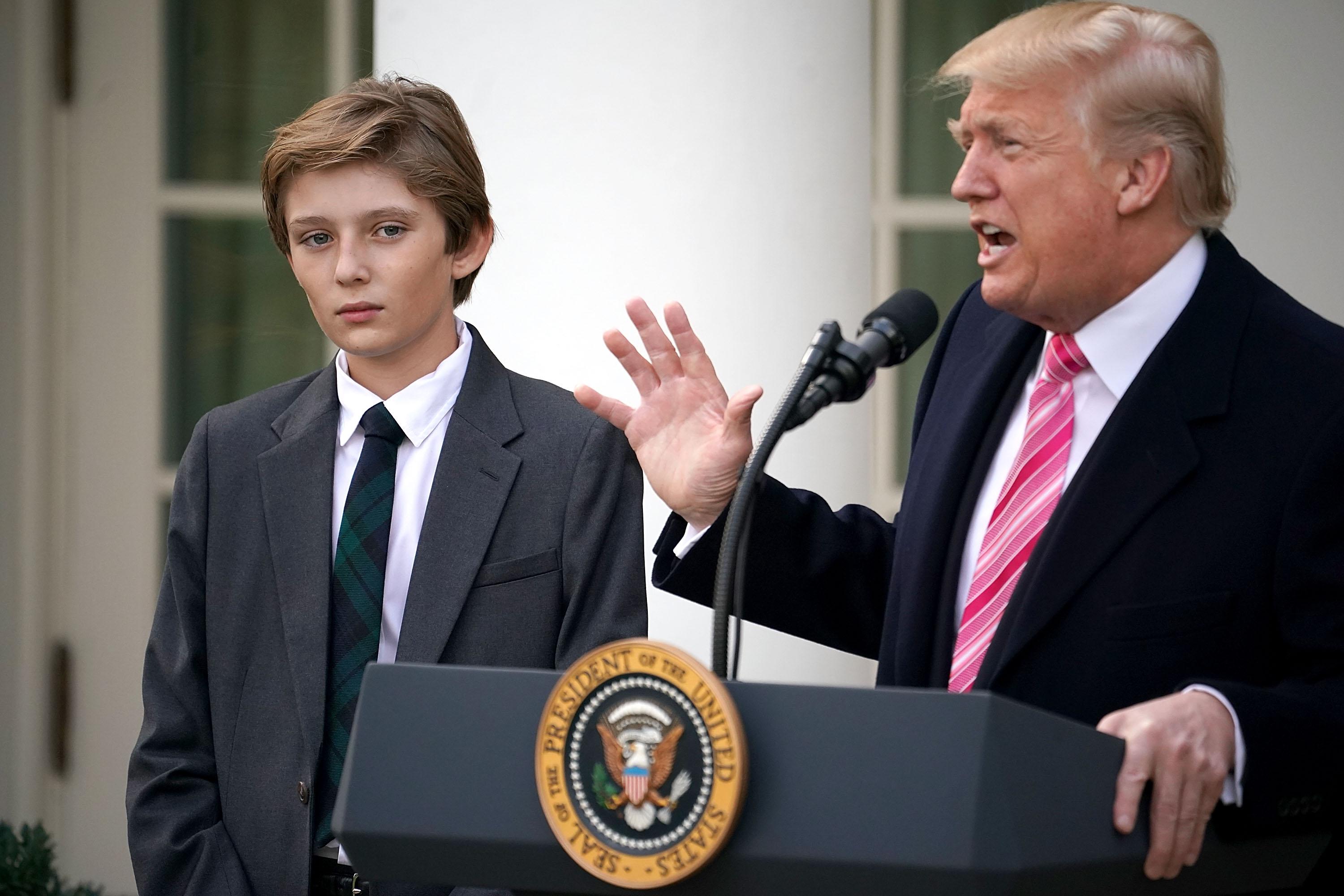 Barron Trump S Roblox Account Started The Savebarron2020 Hashtag - presedent roblox account