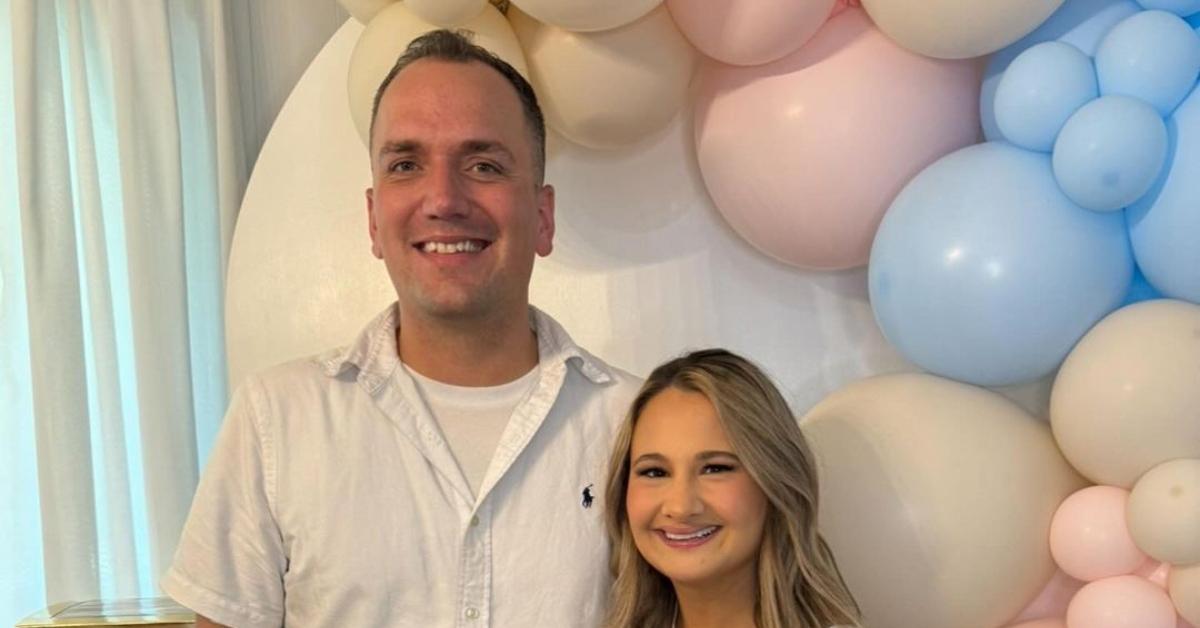 (l-r): Ken Urker and Gypsy Rose Blanchard at their gender reveal party