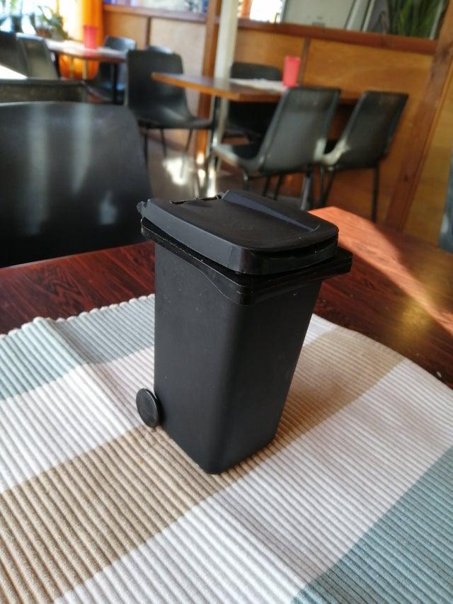 tiny trash can