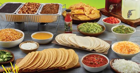 superbowl_cateringoffer_social-1580148398406.jpg