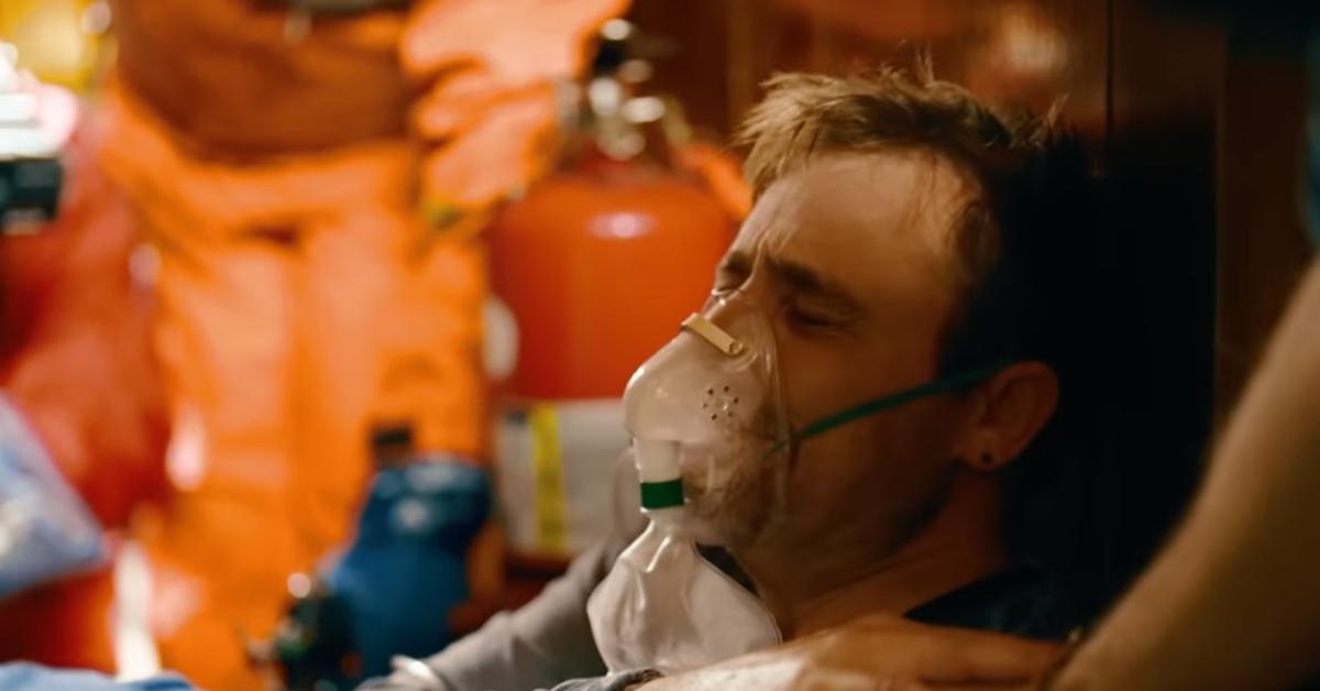 Jake Anderson wearing an oxygen mask in Season 21 of 'Deadliest Catch'.
