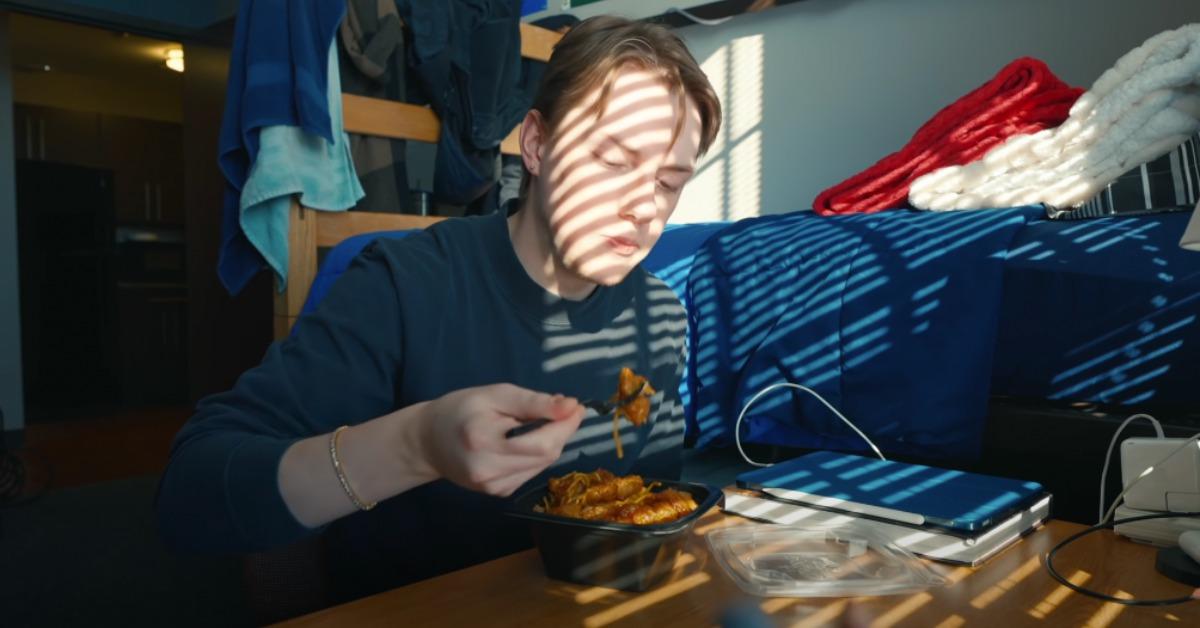 This Student Had His Legs Amputated After Eating Bad Leftover Noodles