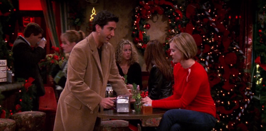 10 Christmas (and Christmas Eve Eve) Episodes of 'Friends' You Need to