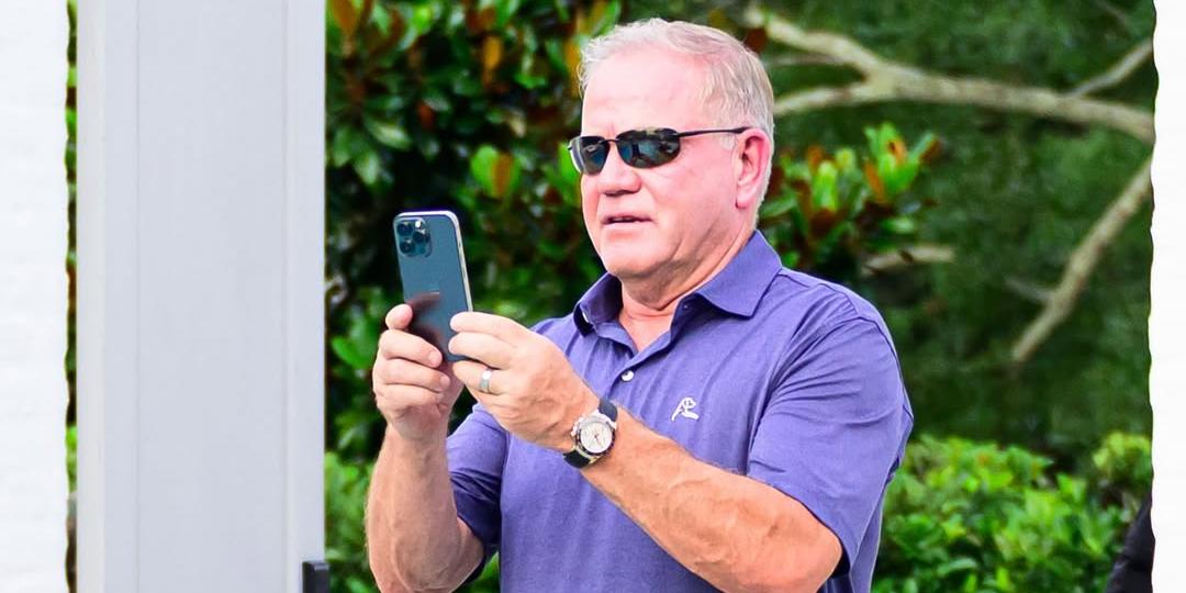 brian-kelly-pool-party