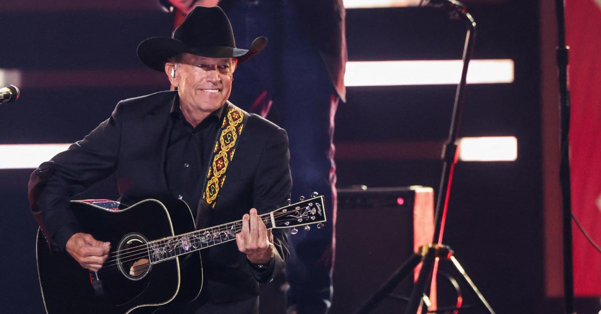 George Strait performing at the CMAs on Nov. 20, 2024.