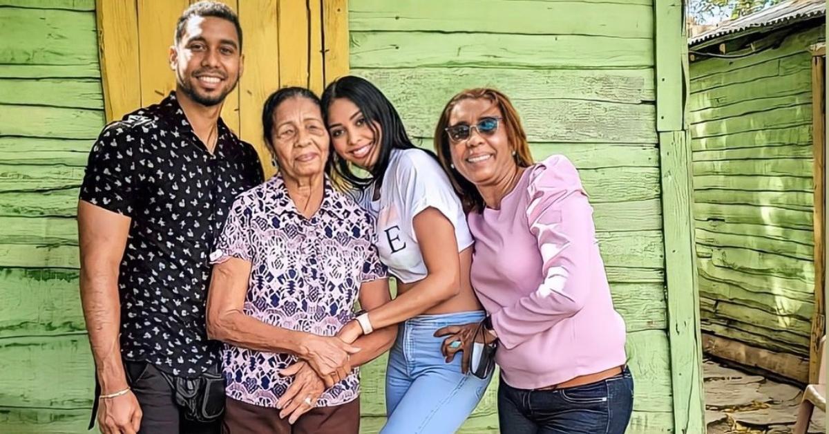 Nicole and Pedro with their mom and grandma.