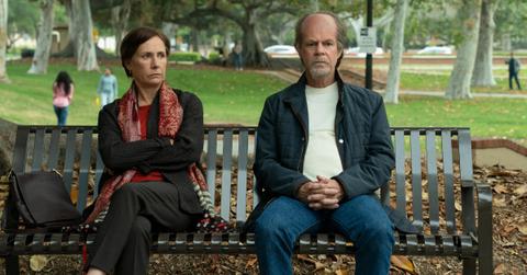 Phyllis Gardner (Laurie Metcalf) and Richard Fuisz (William H. Macy),