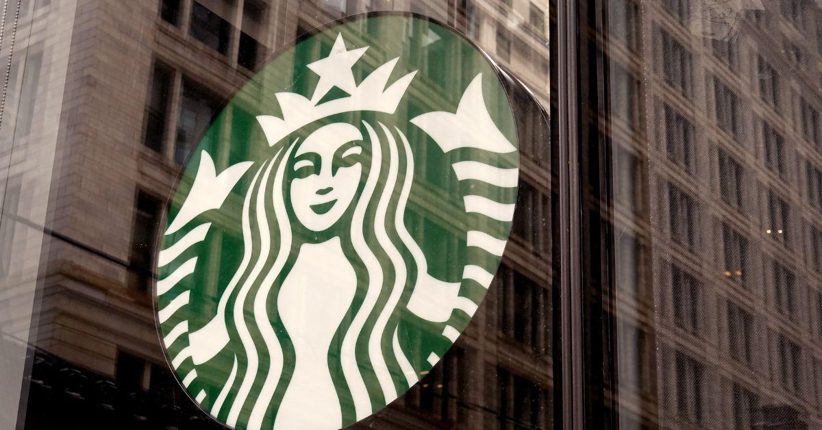 Starbucks Customer Calls Out Baristas for Not Using Tea Shakers