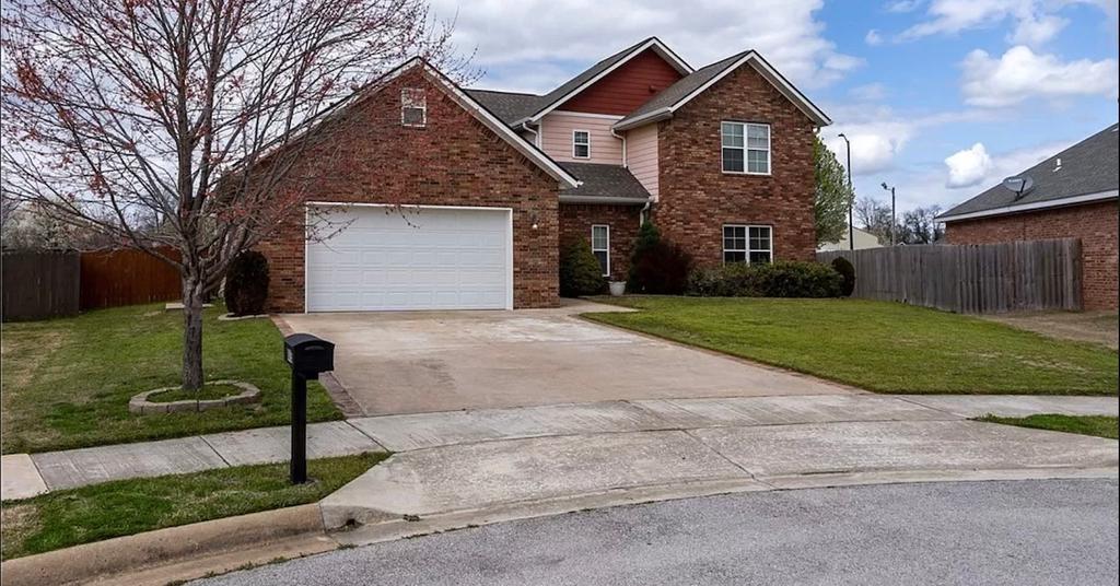 Jill Duggar's New House See Photos of Her