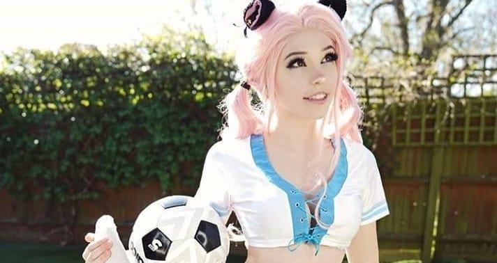 Instagram 'gamer girl' sells her bath water to 'thirsty' social media  followers