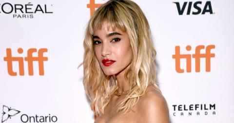 sofia-boutella-modern-love11111111-1571423985242.jpg