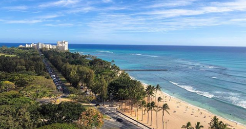 6-waikiki-1556813498663.jpg