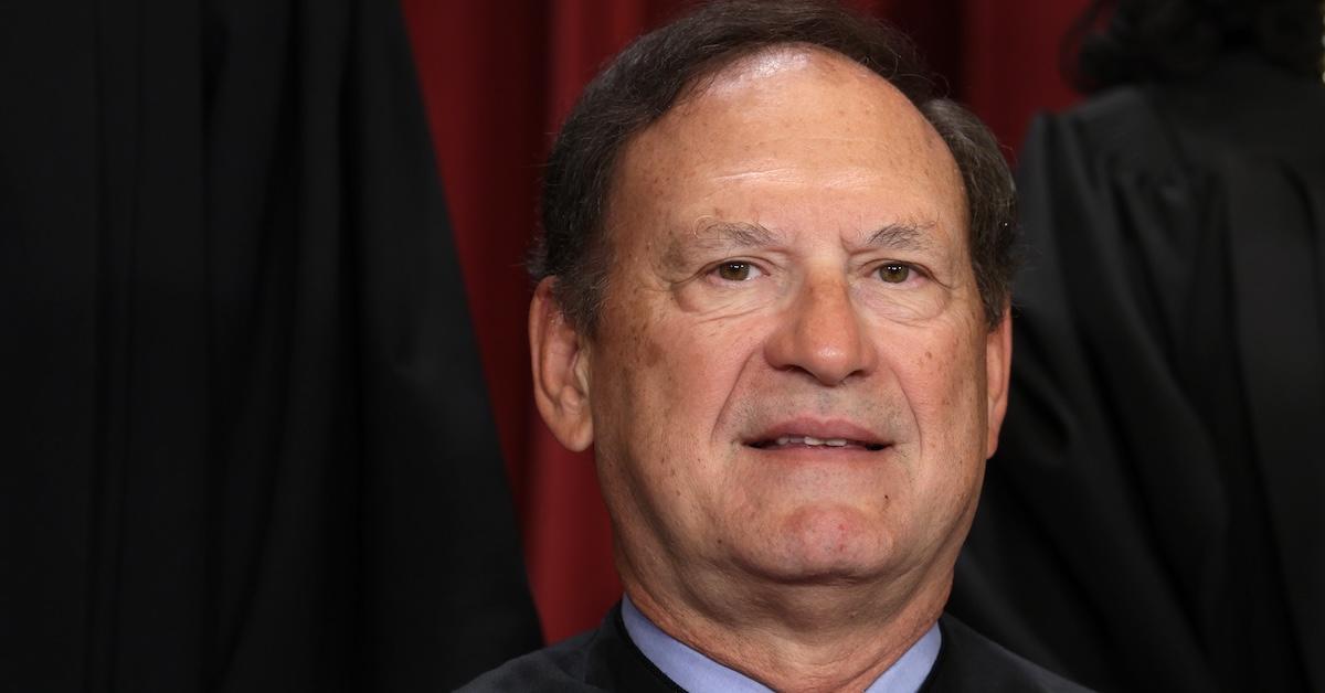 Justice Samuel Alito official group photo (2022)