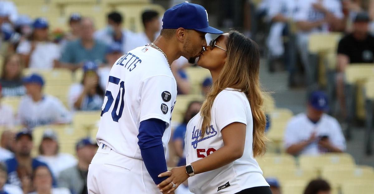 Mookie Betts kisses wife Brianna Hammonds at Dodgers/Phillies game