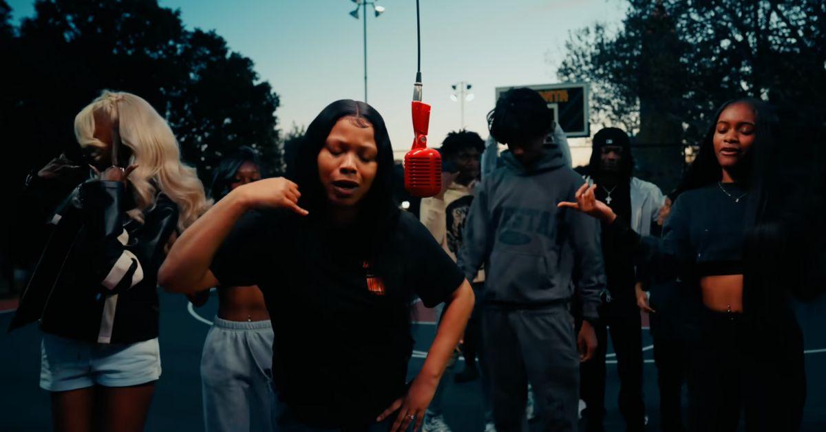 Bankroll Mi performing 'I'm So ATL.' 