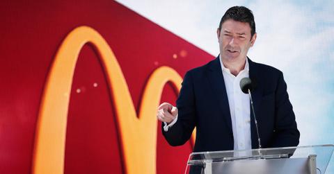 is steve easterbrooks married