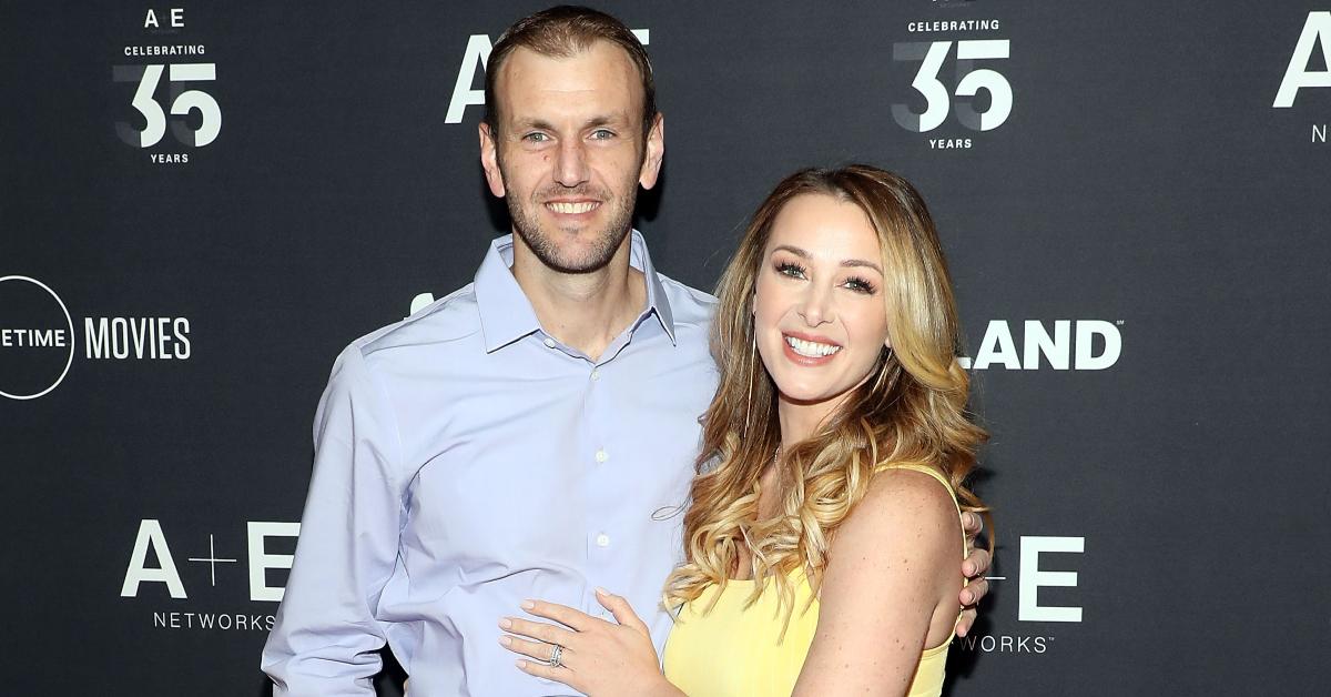Doug Hehner and Jamie Otis pose together at the 2019 A+E Upfront at Jazz on March 27, 2019, in NYC.