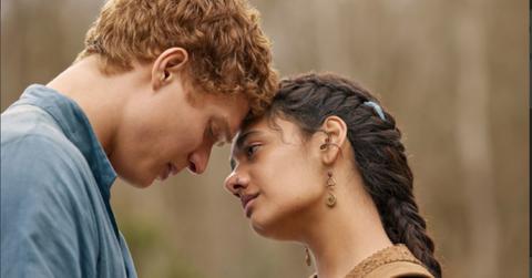 (L-R) Rand al'Thor (Josha Stradowski) and Egwene (Madeleine Madden)