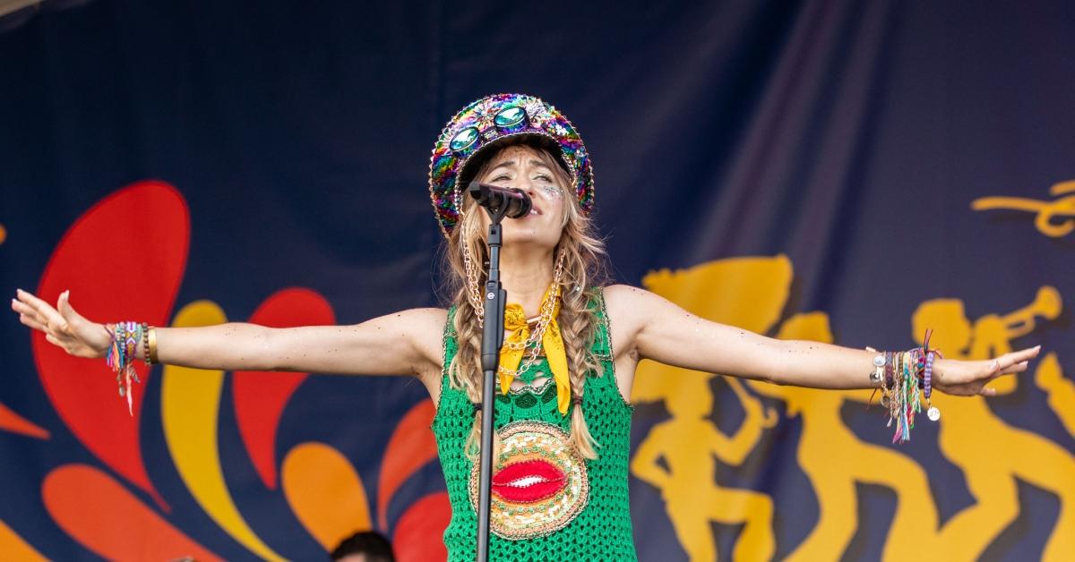 Lauren Daigle performing