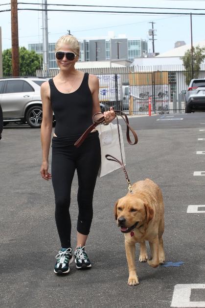 Selma Blair and her service dog Scout