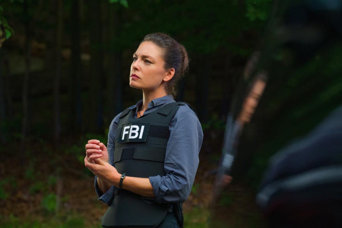 ‘FBI: Most Wanted’ Kristin Gaines Played By Alexa Davalos Is a Fast ...