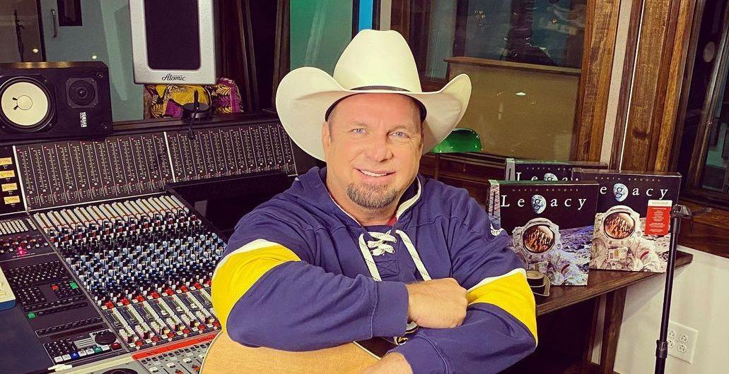 What Is Garth Brooks' Political Affiliation? Details