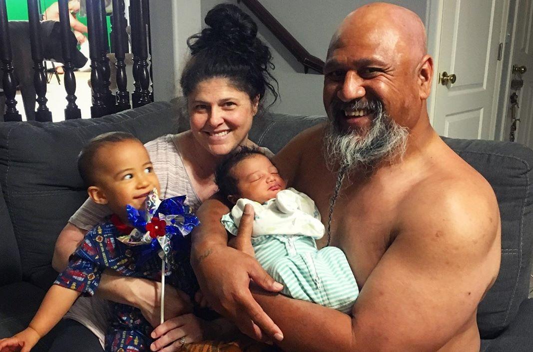 Is Kalani's dad from Samoa?