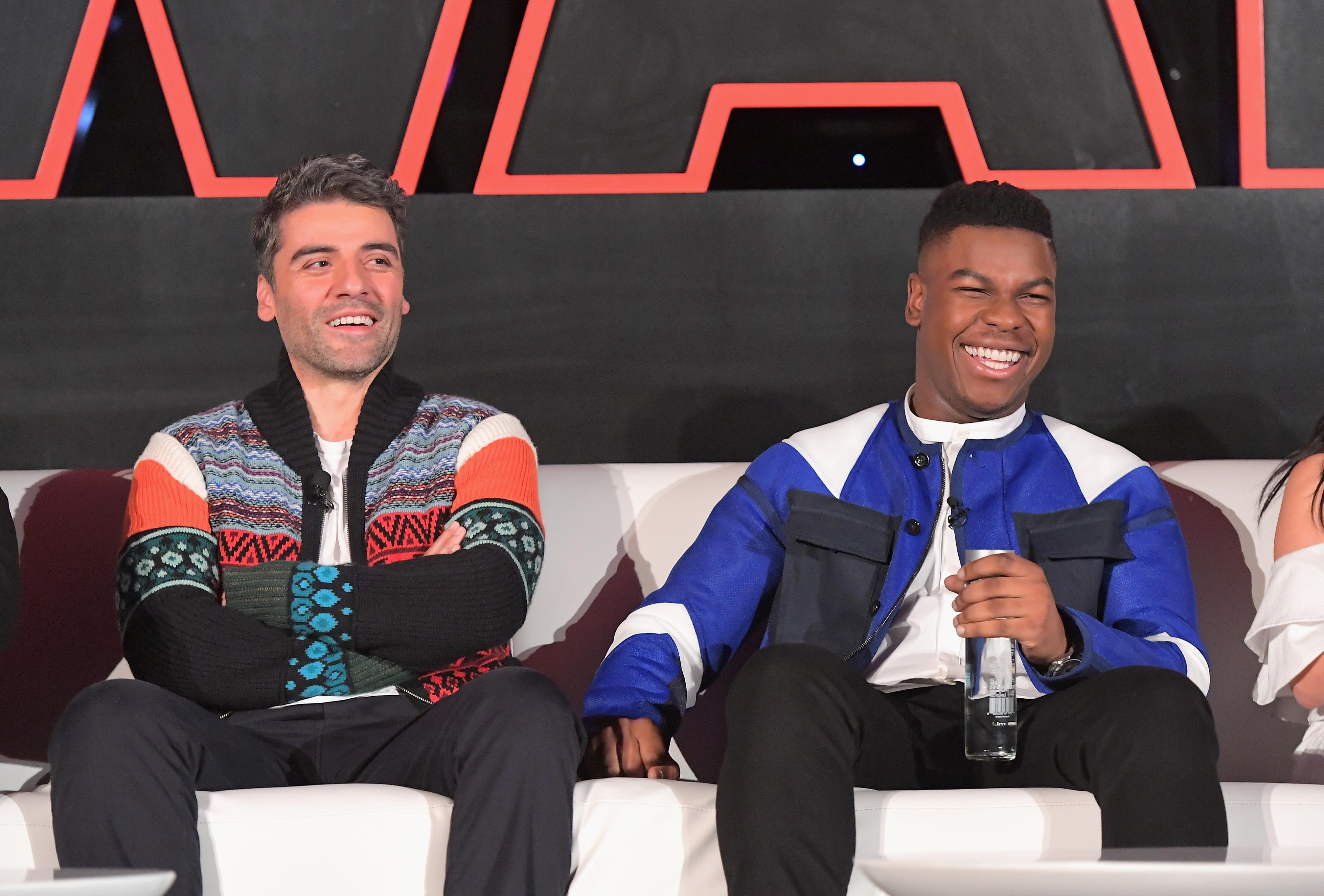 are finn and poe together in rise of skywalker couch