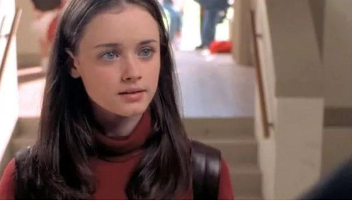 Rory Gilmore at Stars Hollow High on 'Gilmore Girls'