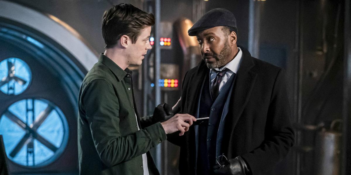 Barry and Joe in 'The Flash'