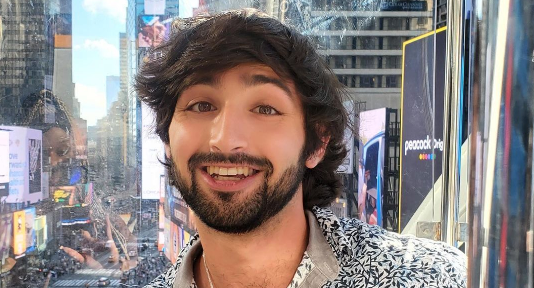 Who Is Sander Jennings Dating? He Hasn't Been on a Date in 5 Years