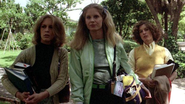 Laurie Strode and 2 friends in 'Halloween'