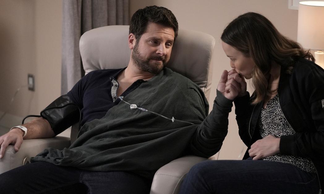 Gary Mendez (James Roday) and Maggie Bloom (Allison Miller)