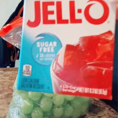 TikTok Grapes: Commenters Rave Over Candy Grapes Recipe